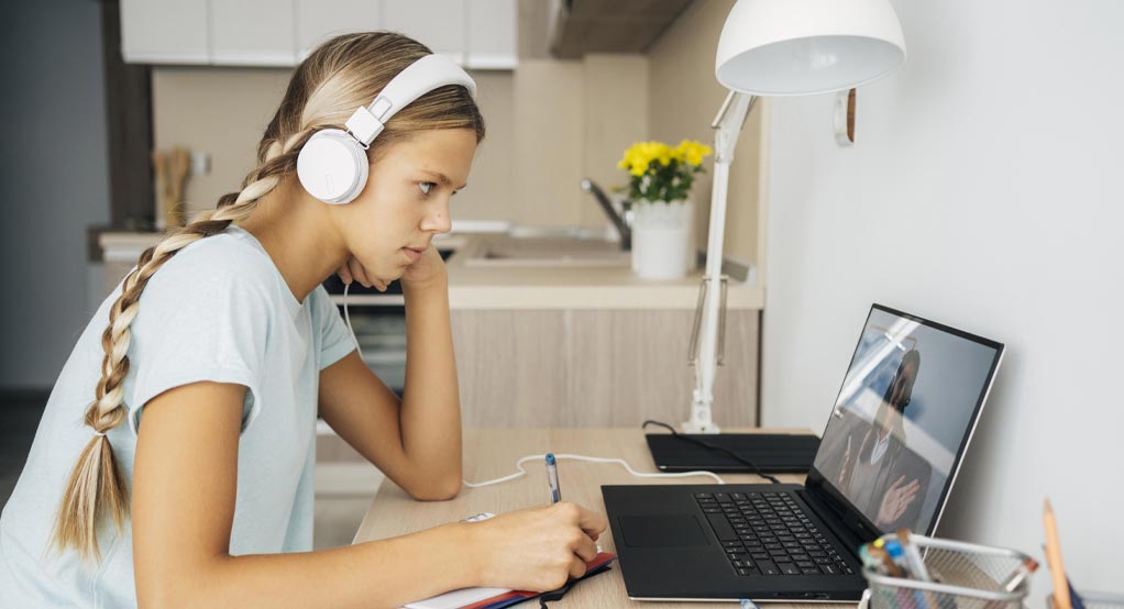 مشکلات کلاس های آنلاین برای نوجوانان و کودکان